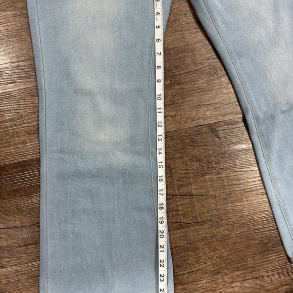 Light Blue Flared Jeans - Picture 5 of 6